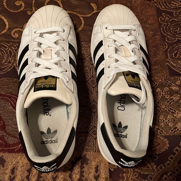 Adidas Superstar Shell Toe - Picture 2 of 6